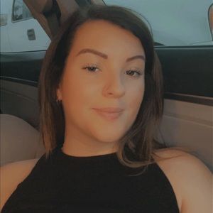 Meet your Posher, Mckenzie